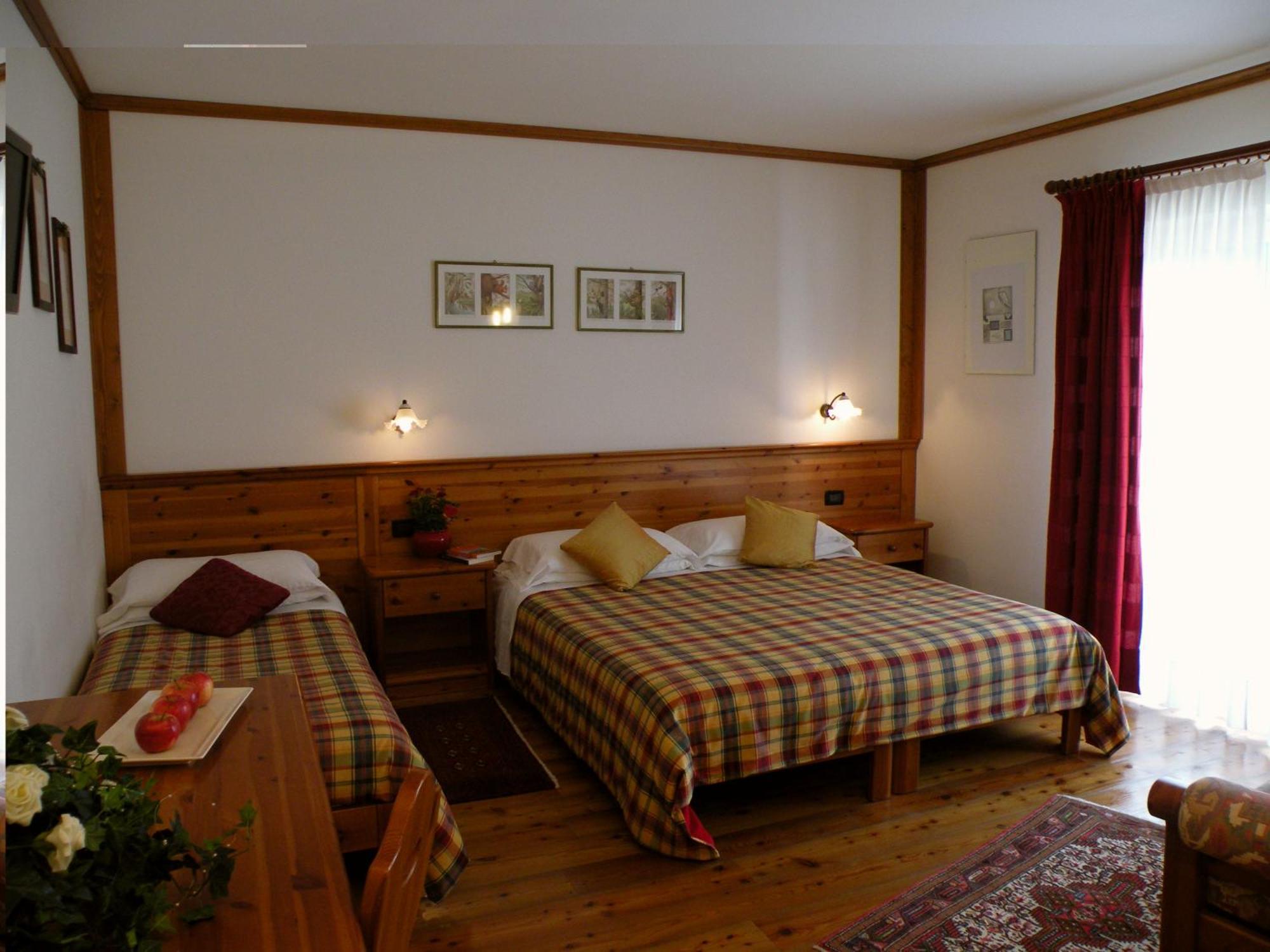 Hotel Garni Civetta Selva di Cadore Eksteriør bilde